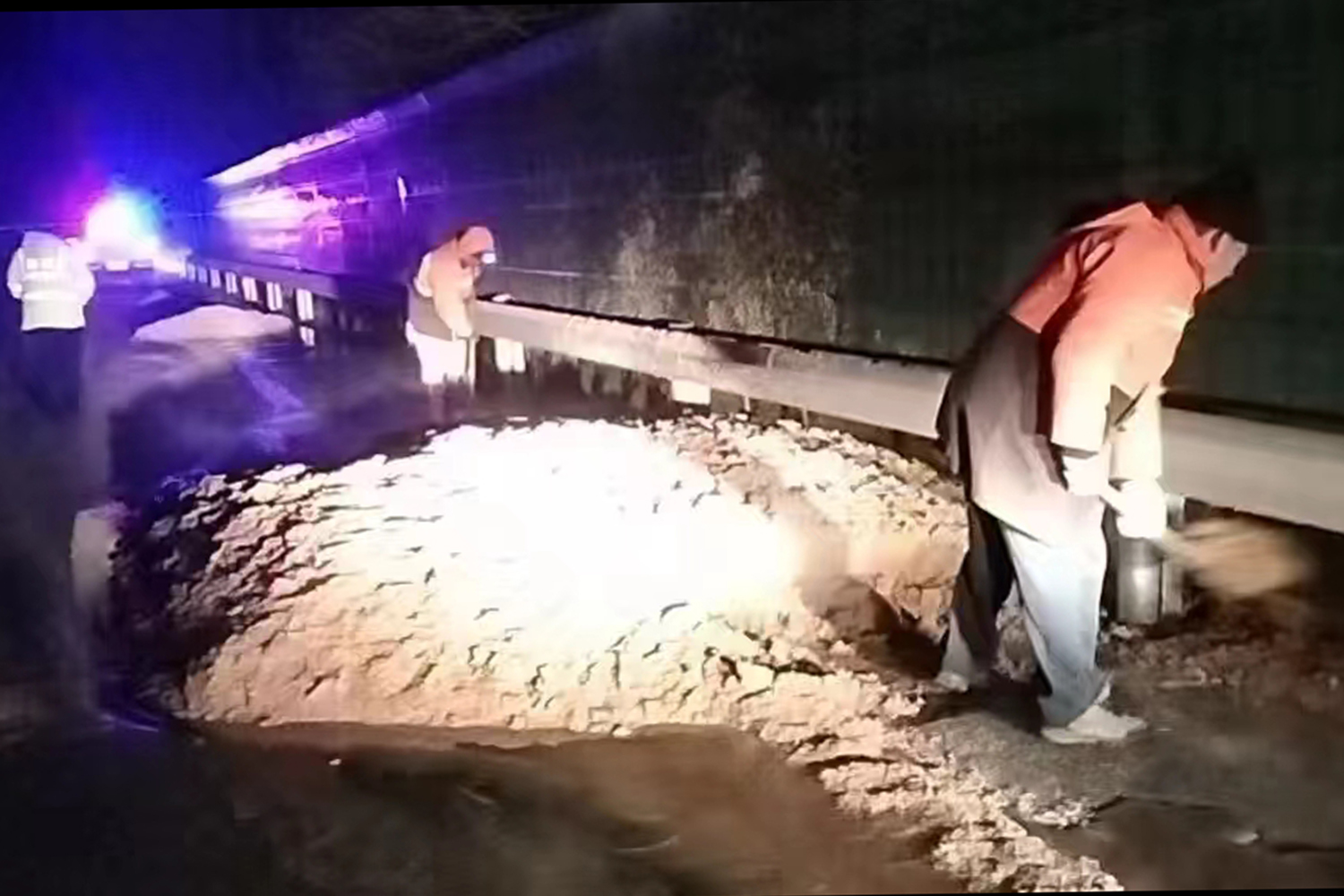 1672022714910868.jpg 1-1.jpg