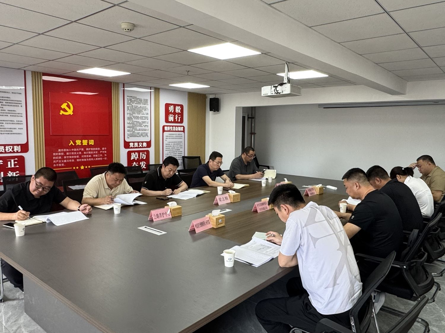 1749114233709691.jpg f48aee20-943b-4c88-b31b-aa3a36dbf419.jpg